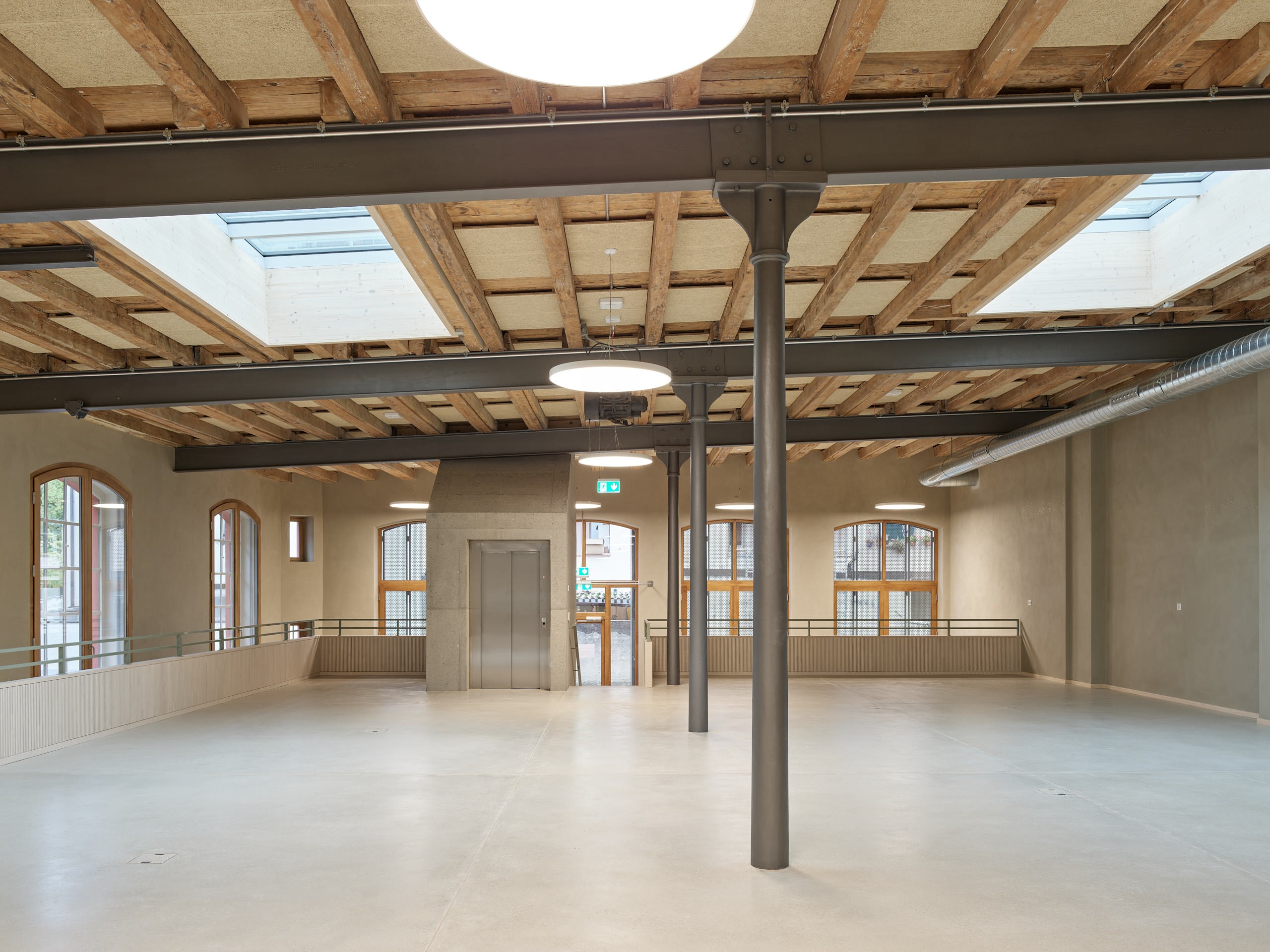 Umbau TramdepotHammerstrasse · Stephan Eicher Architekten · Aufnahmen 2023